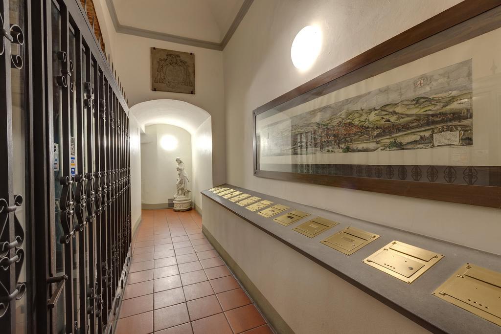 Signoria Apartment With A View Флоренция Номер фото